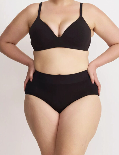 Organic Basics Core Wireless Plunge Bra Black 80 b
