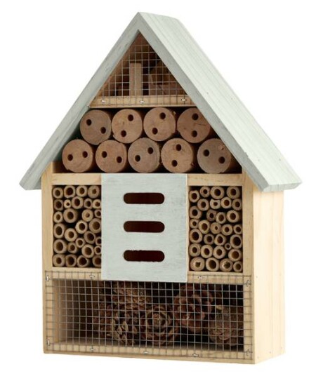Hage stort Insekts hotell i lys grønn fra Arnøy