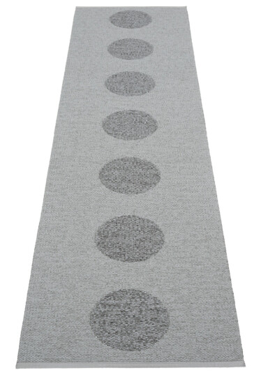 Pappelina VERA 2.0 matte grå granit metallic 70x280 cm