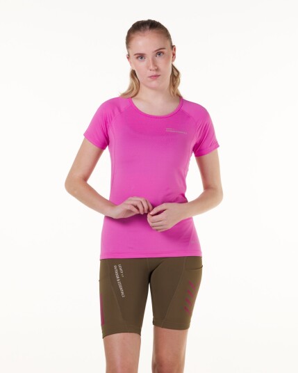LEVITY Helium Dry Ctrl Tee Luminous Pink - S