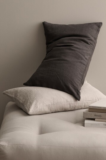 Ellos Home Putetrekk Candice Zip i vasket lin 40x60 cm Svart Ellos Home Putetrekk Candice Zip i vasket lin 40x60 cm Svart