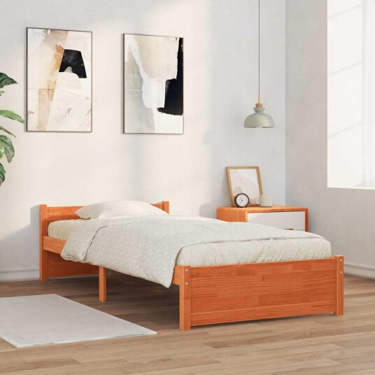  Sengestamme med hodegjerde Voksbrun 90 x 200 cm Heltre furu