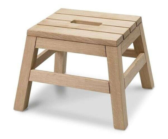 Skagerak by Fritz Hansen - Dania Stool Oak