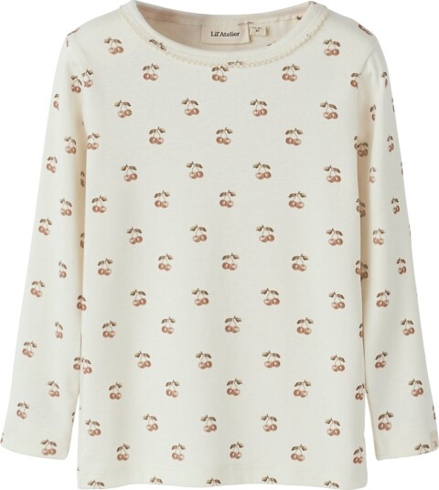 Lil"Atelier Nmflayo Sig Ls Slim Top Lil Cream 116 Lil"Atelier Nmflayo Sig Ls Slim Top Lil Cream 116