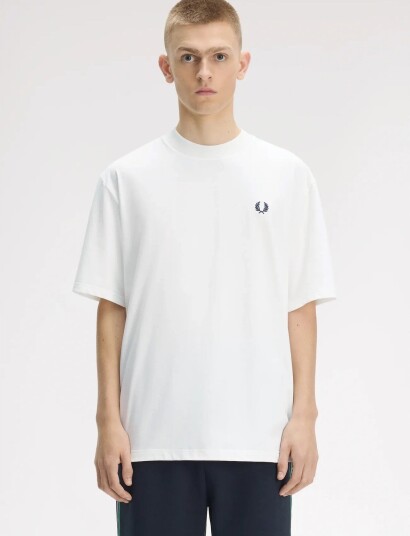 Fred Perry Back Print Fred Perry Text Tee White XXL Fred Perry Back Print Fred Perry Text Tee White XXL