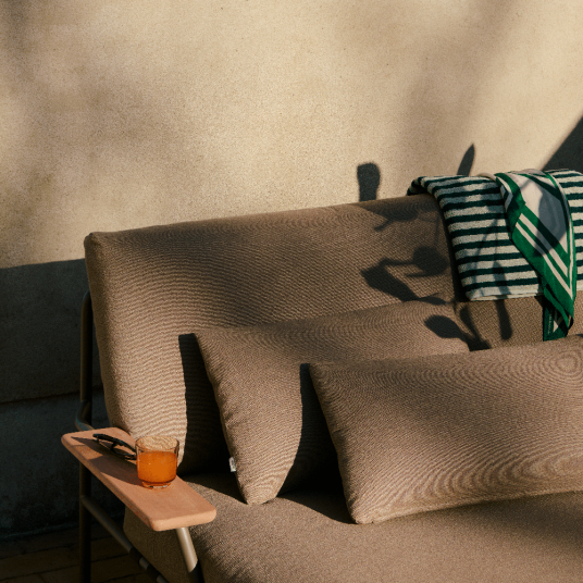 Muuto Loungebed Settle med armlener Grey