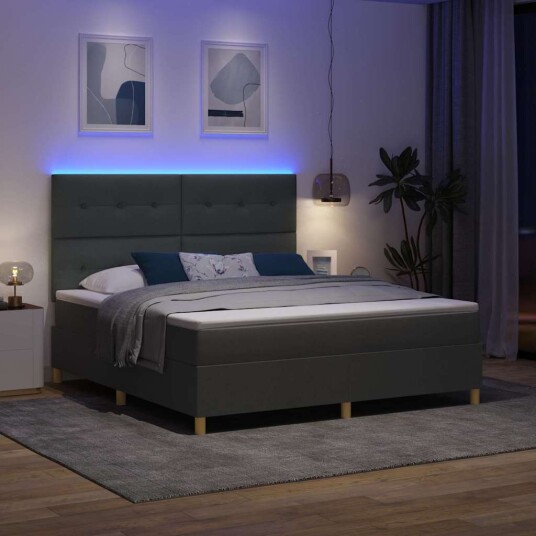 Boksmadrass med madrass & LED Mørkegrå 180x200 cm Stoff
