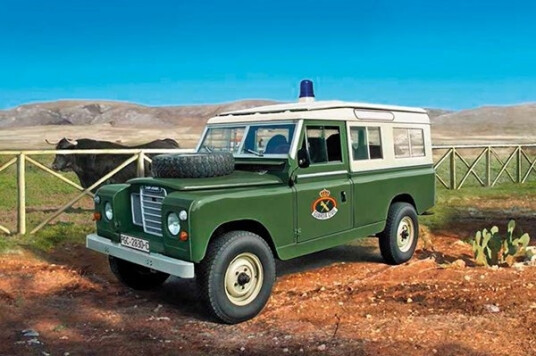 Italeri 1:35 Land Rover 109 Guardia Civil Militærmodell