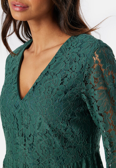 Happy Holly V-neck Lace Midi Dress Green 32/34 Happy Holly V-neck Lace Midi Dress Green 32/34