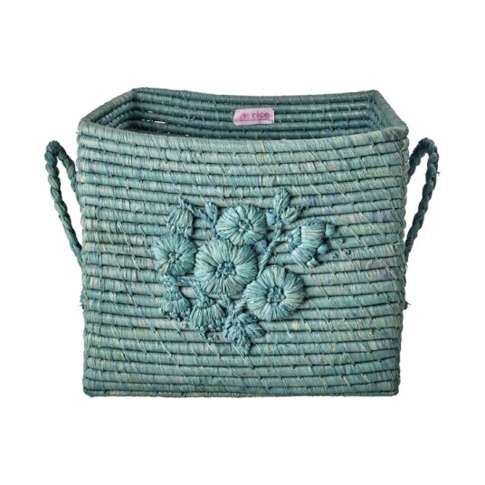 RICE Raffia firkantet kurv med blomsterbroderi Dove Blue