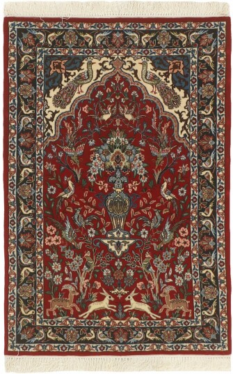 Håndknyttet. Opphav: Persia / Iran Isfahan silkerenning Teppe 70x107