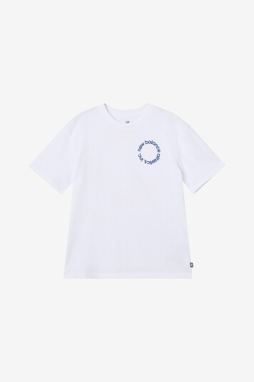 New Balance T skjorte NB Circular Logo Graphic Tee Hvit New Balance T skjorte NB Circular Logo Graphic Tee Hvit
