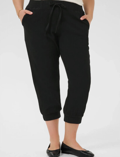 Kaffe Curve Kcnana Capri Pants - Black - 52