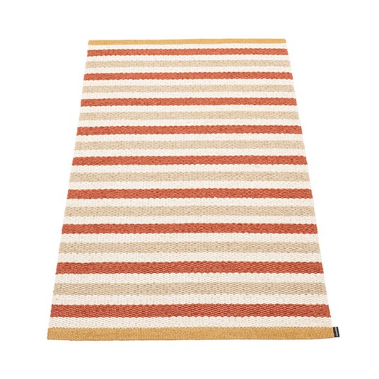 Pappelina Teo gulvteppe 70 cm x 120 cm, brick/beige/vanilla Pappelina Teo gulvteppe 70 cm x 120 cm, brick/beige/vanilla