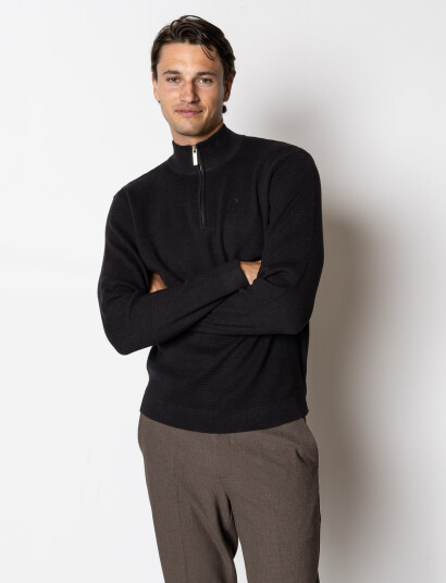 Clean Cut Copenhagen Oscar Half Zip Knit Black XXXL Clean Cut Copenhagen Oscar Half Zip Knit Black XXXL