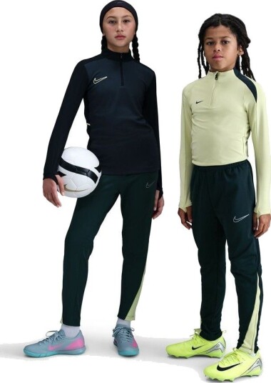 Nike Treningsbukser Therma FIT Academy KPZ Winter Warrior Grønn/Gønn/Sølv Barn størrelse S: 128 137 cm