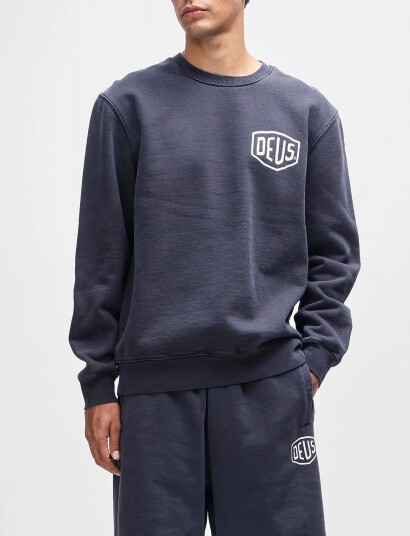 Deus Ex Machina Shield Garment Dyed Crew   Black   M