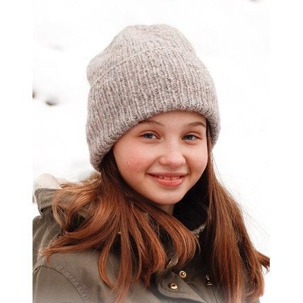 Winter Smiles Hat by DROPS Design Lue Strikkeoppskrift str 2 12 år
