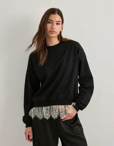 Nelly   Svart   Lace Detail Sweat