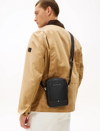 Tommy Hilfiger Th Central Mini Reporter Black ONE SIZE Tommy Hilfiger Th Central Mini Reporter Black ONE SIZE