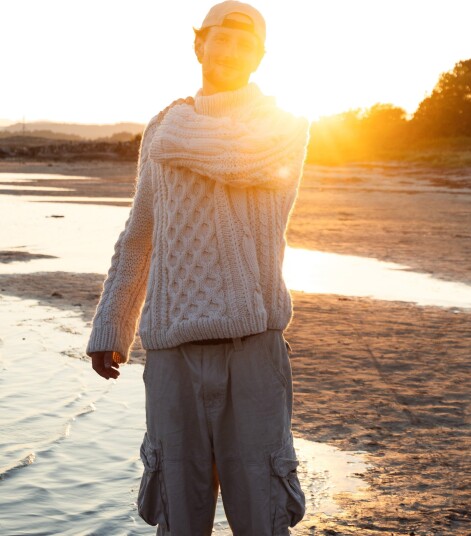 House Of Yarn Øk 08-06B Ådne Genser Unisex (Ulla)