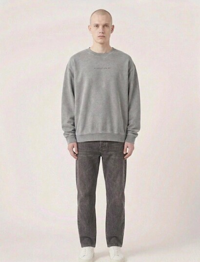 A QUESTION OF Ollie Crewneck Acid Wash   Grey   L