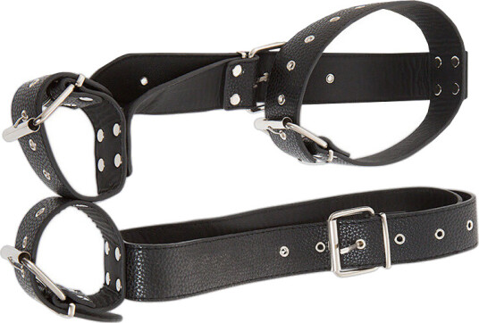Bad Kitty: Neck Restraint with Handcuffs