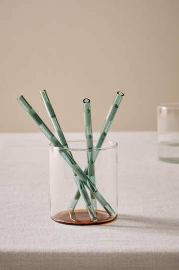 Jotex Sugerør i Glass 4pakning Grønn POPPY 2073273010 Jotex Sugerør i Glass 4pakning Grønn POPPY 2073273010