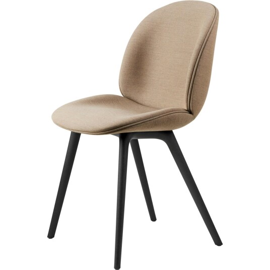 Gubi Beetle Stol Polstret / Plastbase Remix 3 233 Gubi Beetle Stol Polstret / Plastbase Remix 3 233