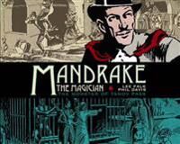 Mandrake The Magician: Dailies Vol. 1: The Cobra Av Lee Falk
