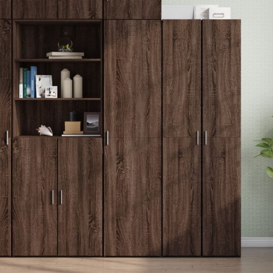 Hylle brun eik 45x42,5x185 cm konstruert tre