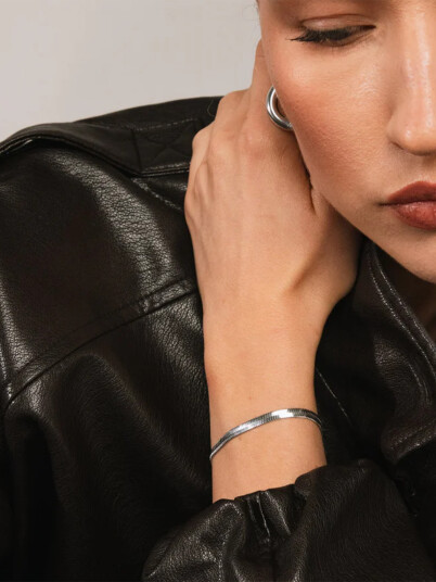 Who Is She Bone Bracelet Silver Sølv ONE SIZE