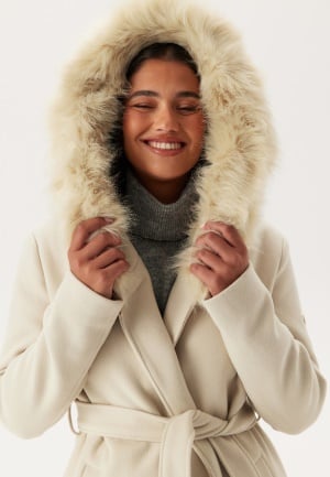 Hollies Camilla Winter white 36 Hollies Camilla Winter white 36