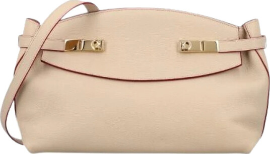 Salvatore Ferragamo Dame Beige