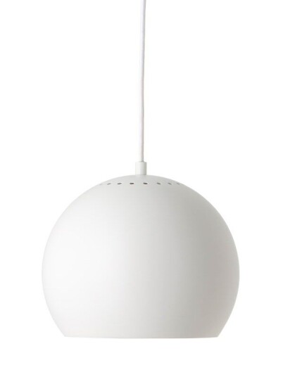 Frandsen BALL PENDANT 25 CM - MATT WHITE Frandsen BALL PENDANT 25 CM - MATT WHITE