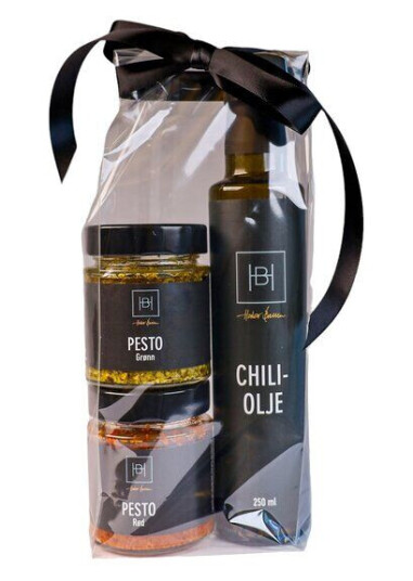 Amundsen Spesial Halvor Bakke pizza gavesett chiliolje og to pesto 720 g Amundsen Spesial Halvor Bakke pizza gavesett chiliolje og to pesto 720 g