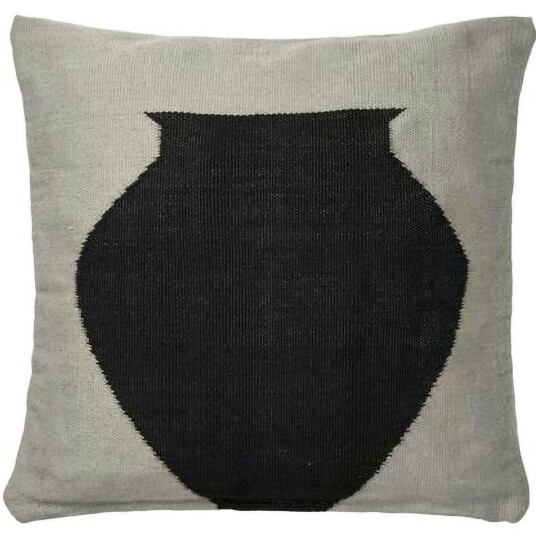 Broste Copenhagen Delphine Putetrekk 50x50 cm Sort