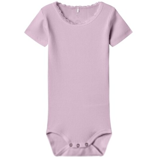 Name It Kortermet Body Winsome Orchid 68 Lilla Name It Kortermet Body Winsome Orchid 68 Lilla