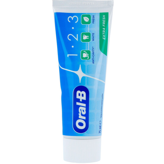 Oral B 1 2 3 tannkrem ekstra Fresh 75 ml.