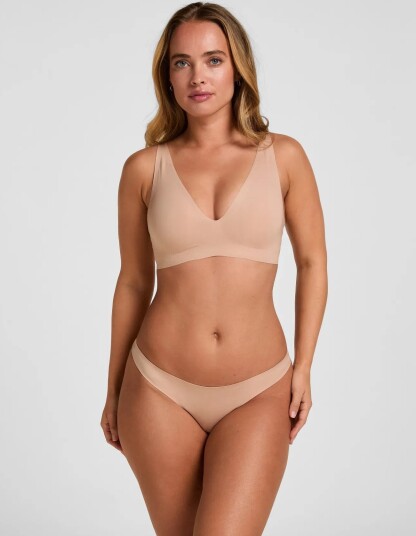 Hunkemöller Ultimate Comfort String R Beige XXL