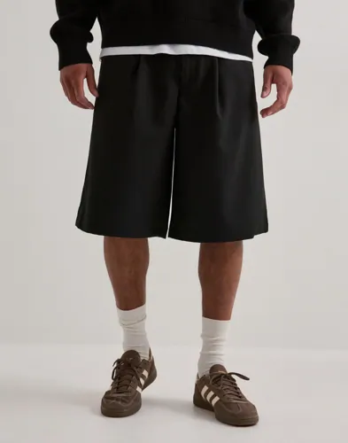 Woodbird Wbbin Guan Shorts Chino shorts Svart