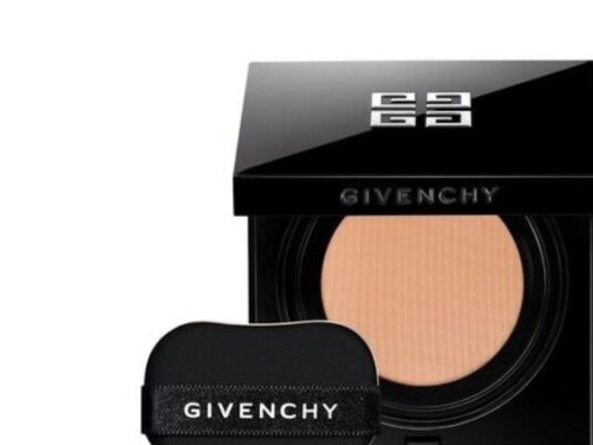 Givenchy Teint Couture Hydrating Kompakt Foundation, C300, 13 G