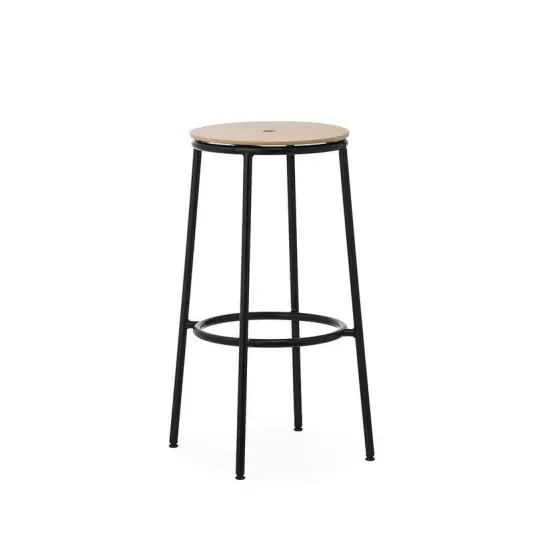 Normann Copenhagen Circa Barkrakk H75 Black Steel/Oak Normann Copenhagen Circa Barkrakk H75 Black Steel/Oak