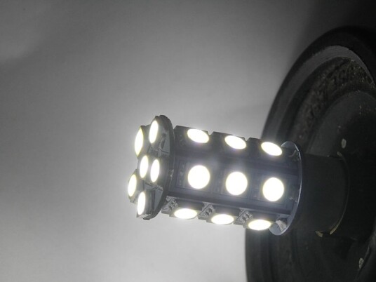 24xSMD LED pære 21W   10 30V BA15S Velg farge: Xenon Hvit 6000K