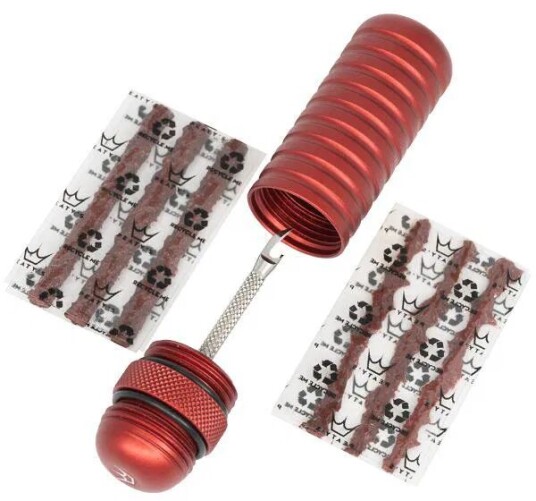 Peaty's Holeshot Tubeless Punc. Plug Kitred Peaty's Holeshot Tubeless Punc. Plug Kitred