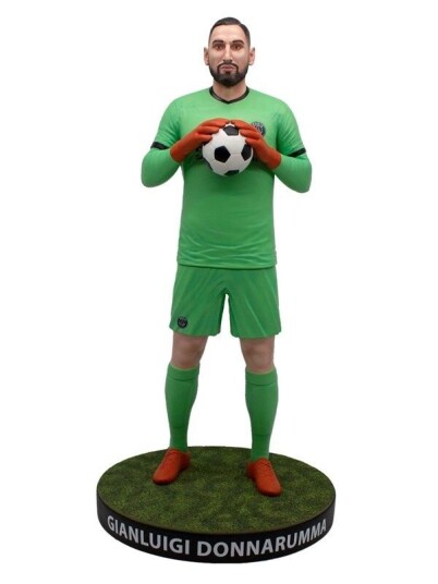 Footballs Finest - GIANLUIGI DONNARUMMA - OFFICIAL PSG - FOOTBALL'S FINEST 60CM RESIN STATUE - Figur Footballs Finest - GIANLUIGI DONNARUMMA - OFFICIAL PSG - FOOTBALL'S FINEST 60CM RESIN STATUE - Figur