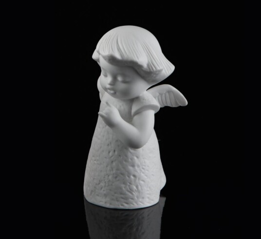 Goebel Little Angels Psst! Engel 9 Cm