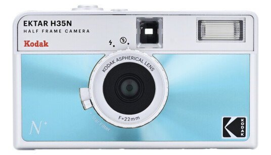 Kodak EKTAR H35N Half Frame Blå Analogt kamera som skyter half frame Kodak EKTAR H35N Half Frame Blå Analogt kamera som skyter half frame