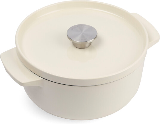 Kitchenaid Støpejernsgryte 22 cm/3,3 liter almond cream Kitchenaid Støpejernsgryte 22 cm/3,3 liter almond cream