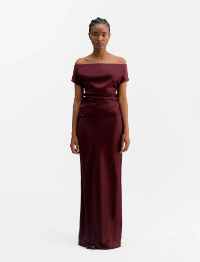 Ahlvar Gallery Hana Long Logo Satin Skirt - Burgundy - S